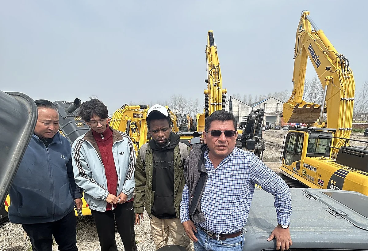 Inspeccion real de maquinaria con proveedores en China